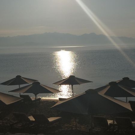 Takis Haikos House Two Minutes Walk To The Beach Peroulia Vounária Extérieur photo