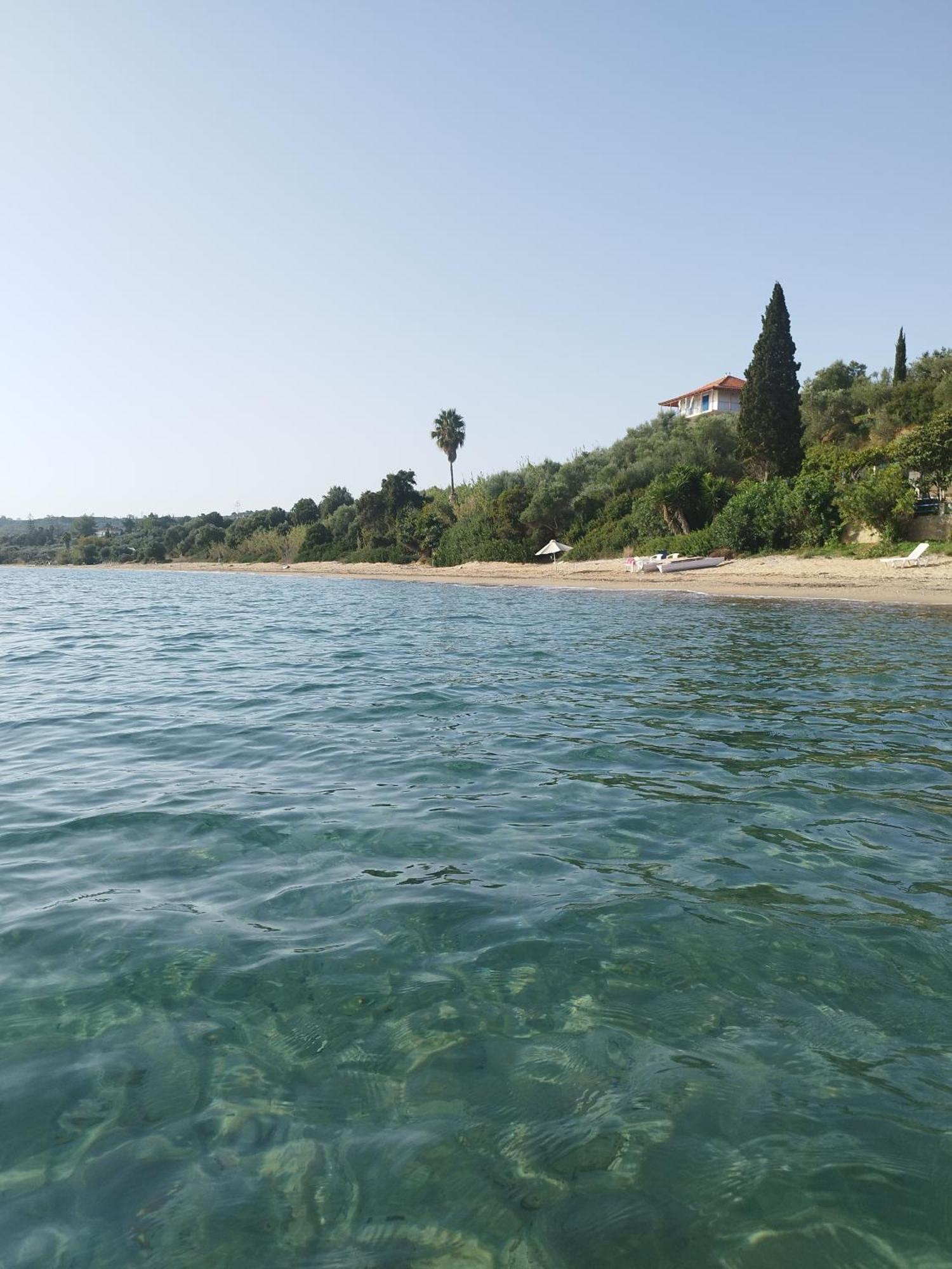 Takis Haikos House Two Minutes Walk To The Beach Peroulia Vounária Extérieur photo